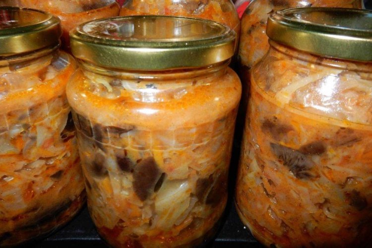 Солянка из квашеной капусты на зиму