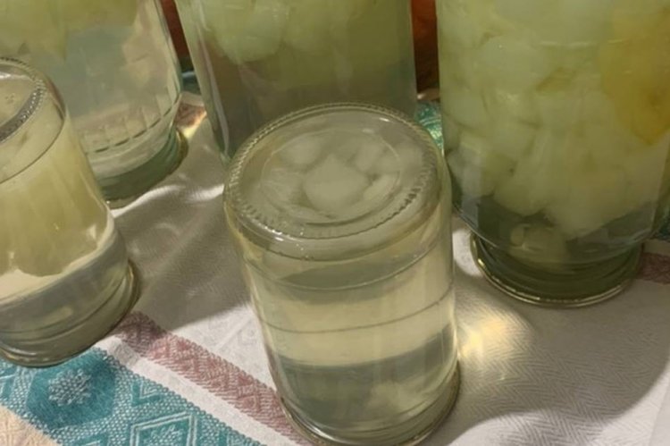 Компот из дыни с сахаром на зиму