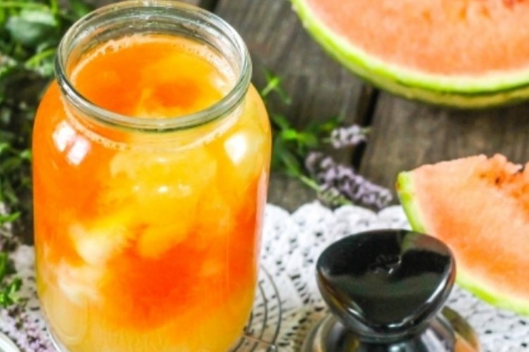 Компот из дыни с арбузом на зиму