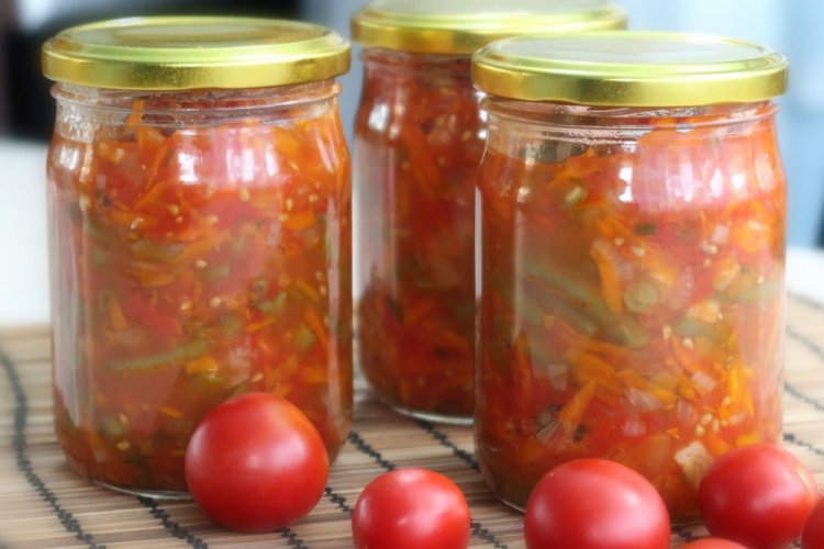 Спаржевая фасоль с овощами на зиму