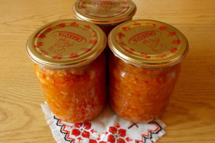 Охотничий салат с рисом на зиму