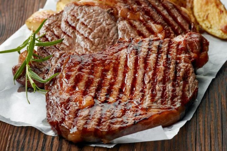 Говяжьи стейки на электрогриле