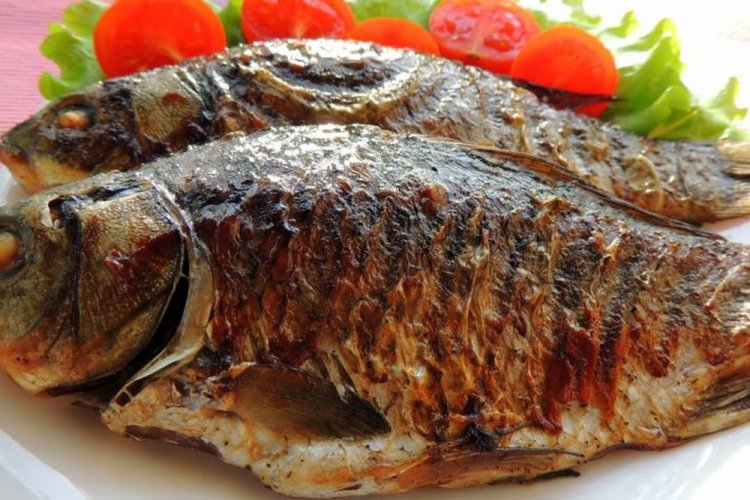 Карась на гриле