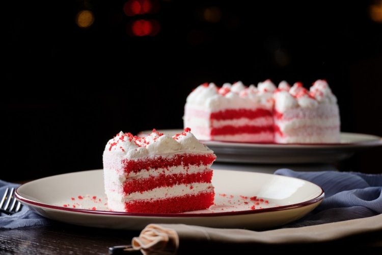 Крем со сметаной и сгущенкой для торта «Красный бархат»