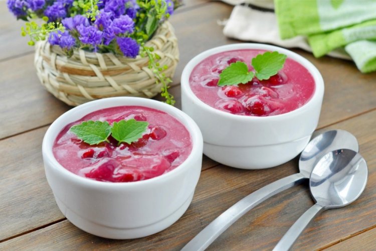 Ягодный кисель на ржаной муке