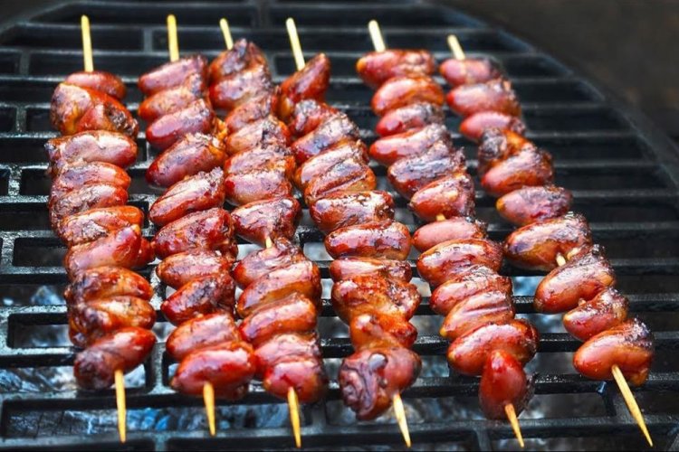 Куриные сердечки в майонезе с томатной пастой на мангале