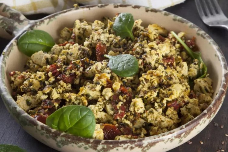 Вегетарианский омлет из тофу