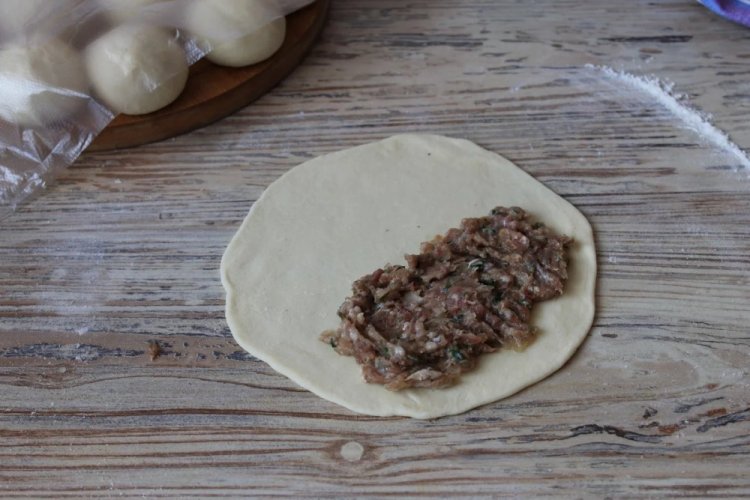 Начинка для чебуреков из баранины