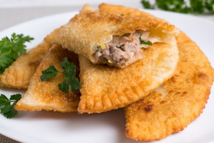 Начинка для чебуреков с фаршем и кинзой