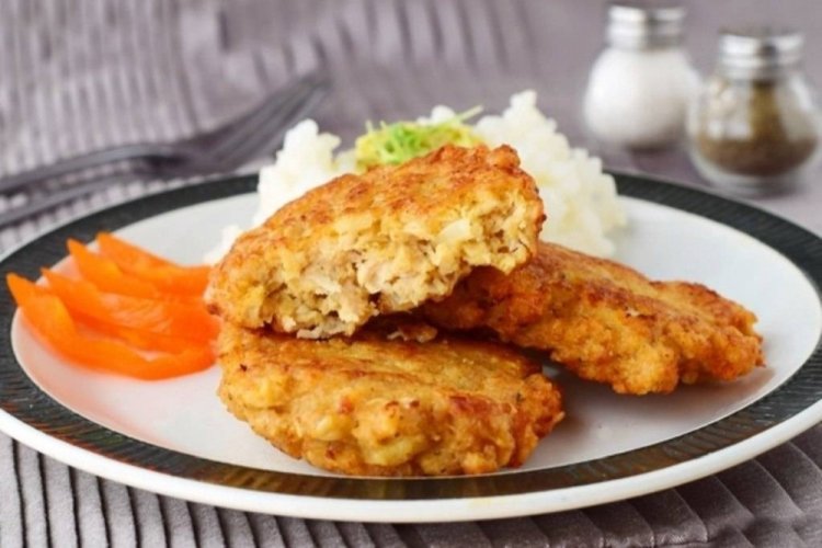 Мясные котлеты с овсяными хлопьями