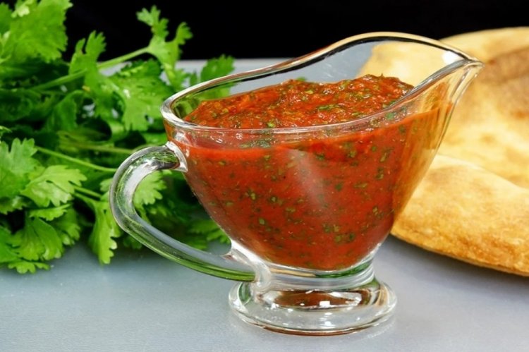 Соус из томатной пасты с яблочным уксусом