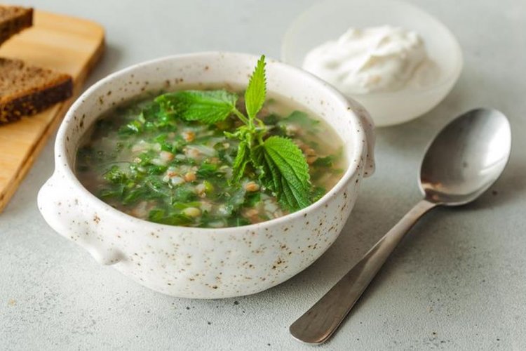 Гречневый суп с крапивой