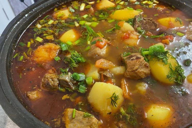 Шурпа из говядины на костре