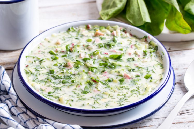 Окрошка со щавелем на кефире