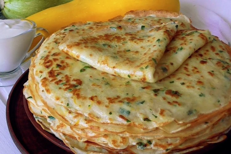 Кабачковые блины на сметане