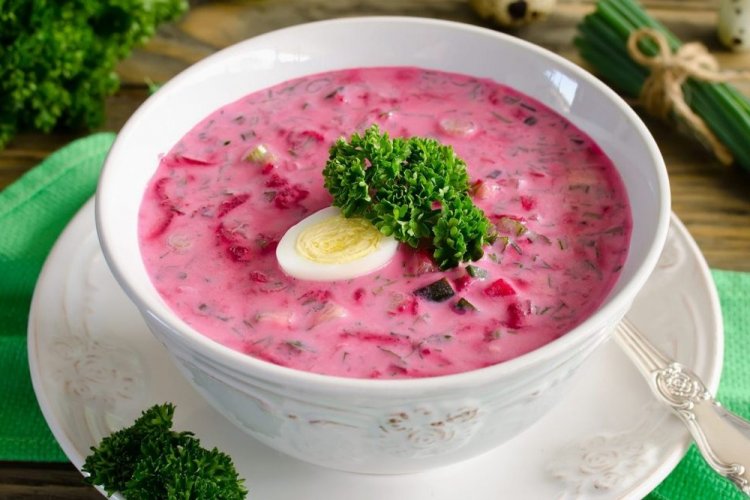 Свекольник на айране