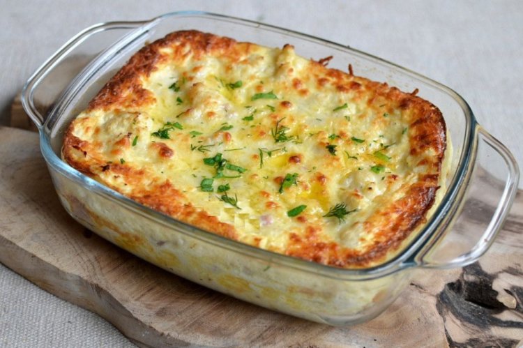 Молодая капуста под сыром