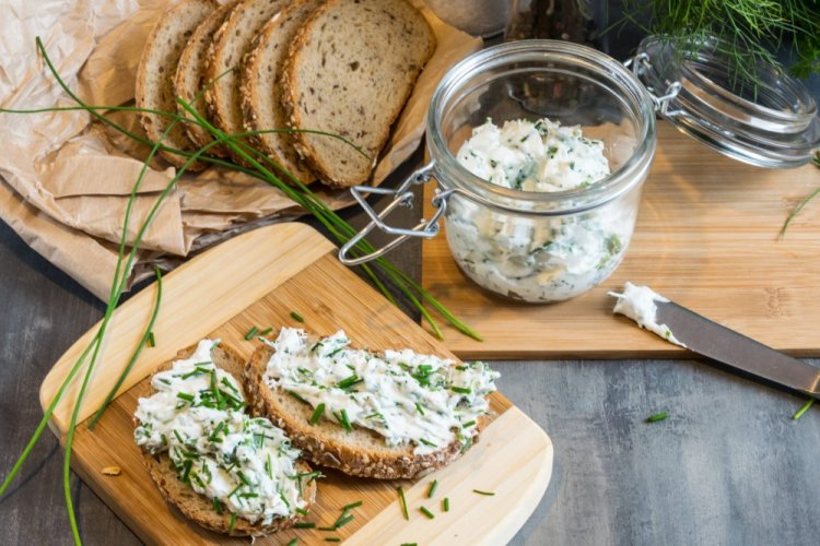 Намазка из творога с зеленью