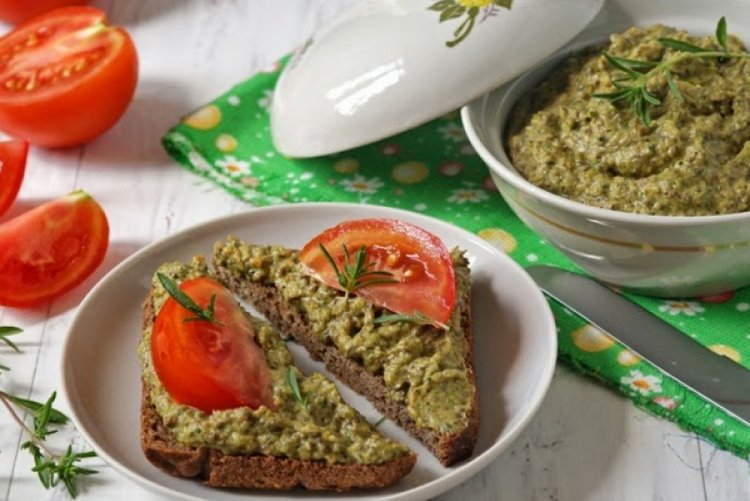 Паштет из кабачков с грецкими орехами