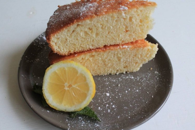 Пирог на сметане с лимоном