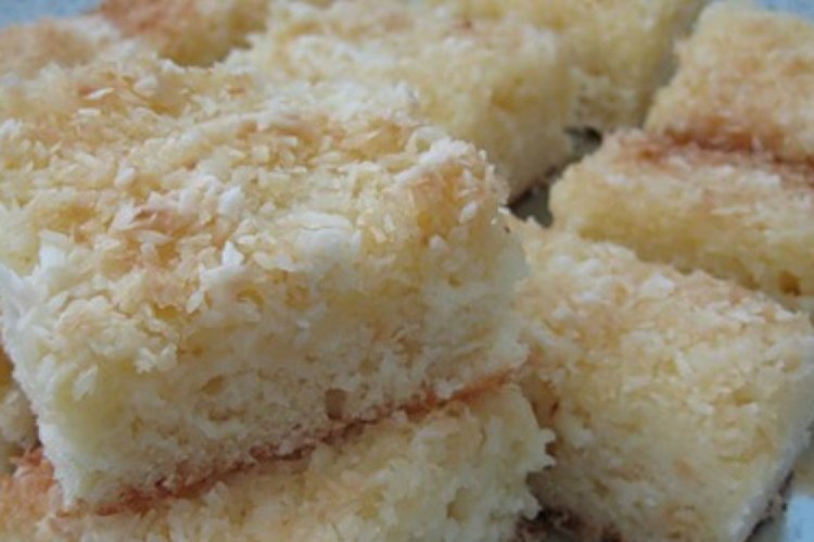 Кокосовый пирог на сметане