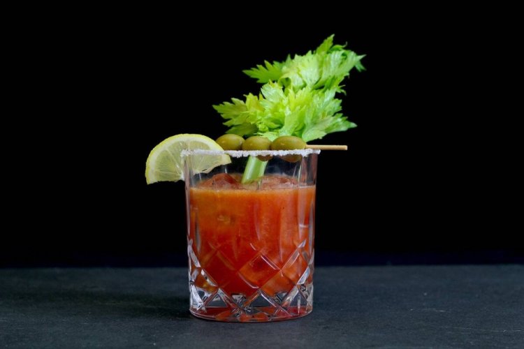 Кровавая Мэри с виски