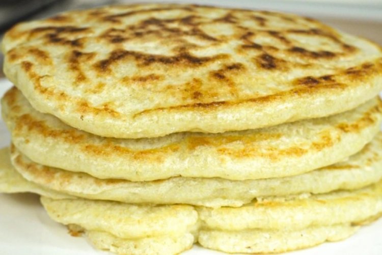 Лепешки на воде и манке