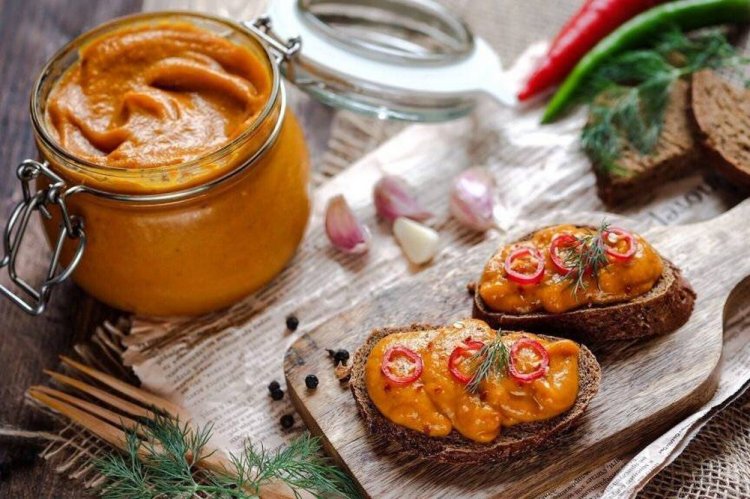 Кабачковая икра с тыквой и майонезом