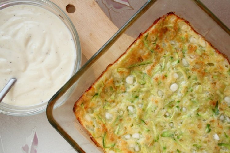 Запеканка из творога и цукини