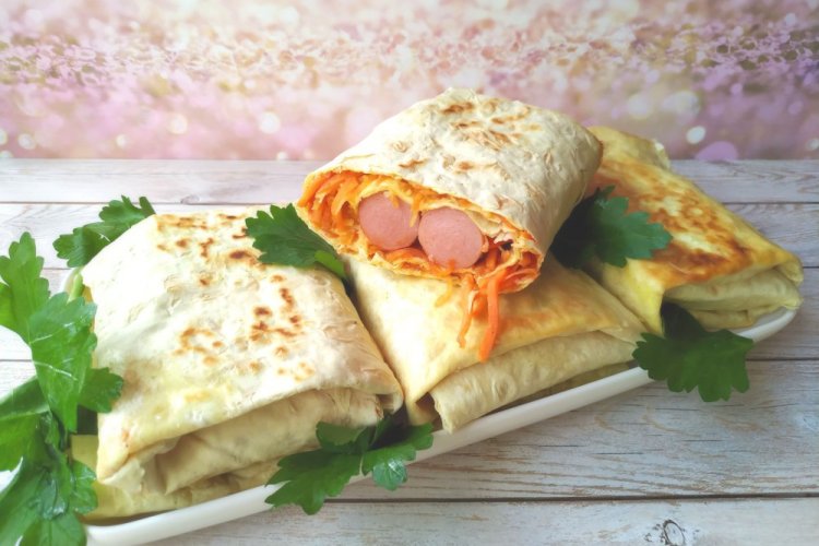 Хот-дог с сыром в лаваше