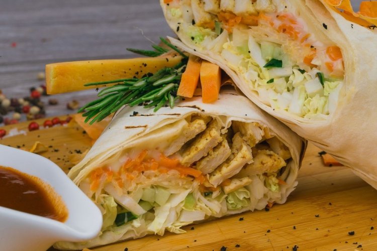 ПП шаурма с вареной курицей и пекинской капустой