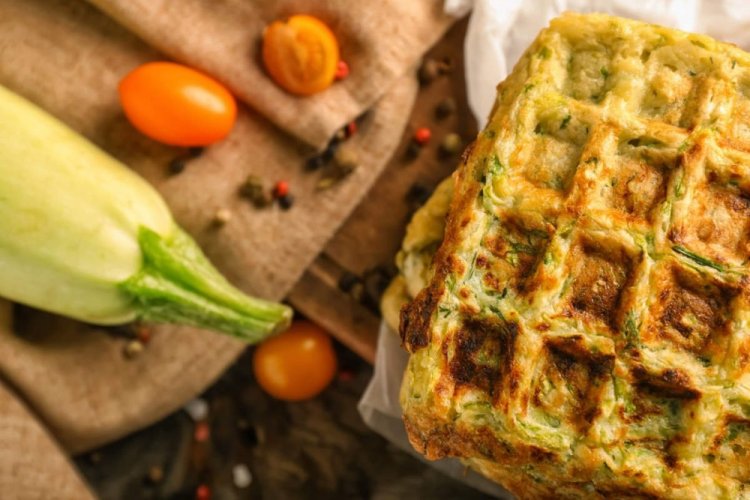 Вафли из кабачков с луком