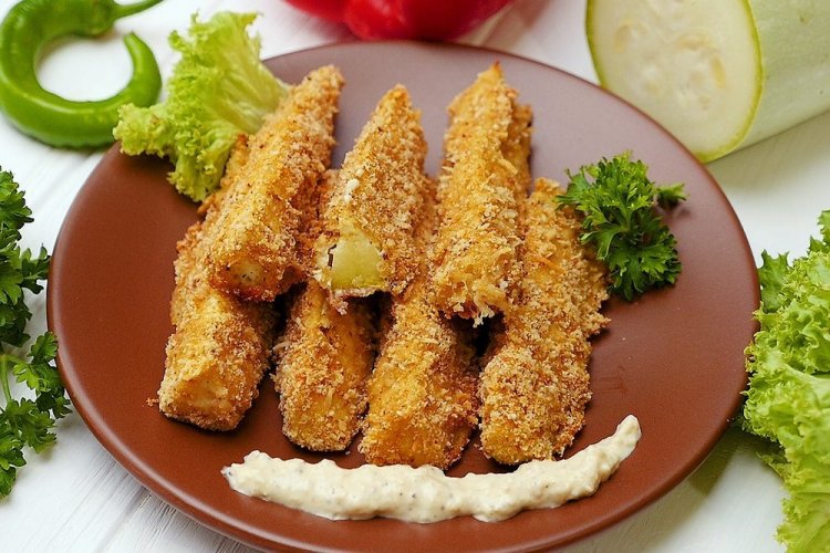 Кабачки с панировкой в духовке