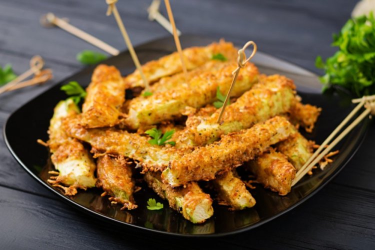 Кабачки в сырной панировке