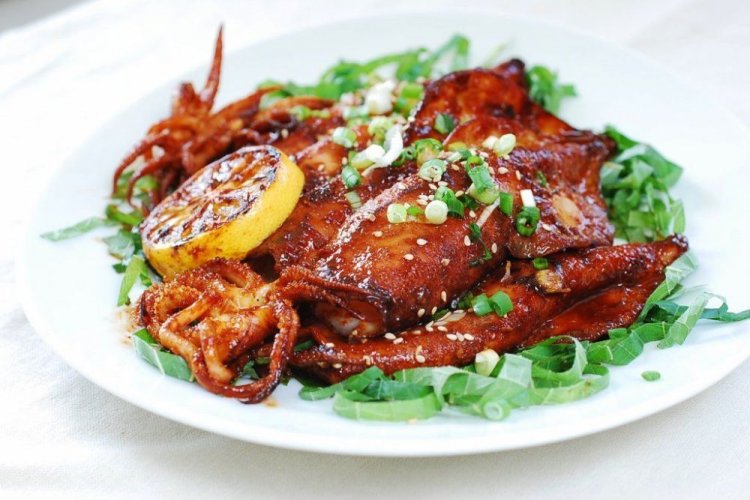 Кальмары в медово-горчичном соусе на гриле