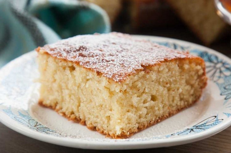 Пирог с манкой на молоке