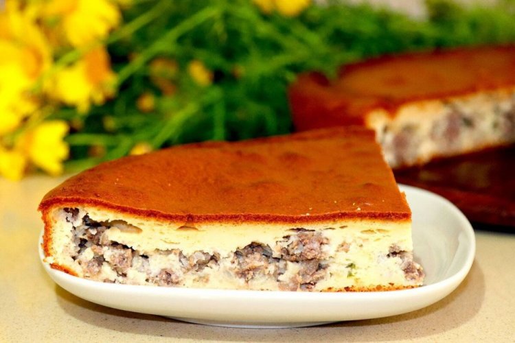 Мясной пирог на молоке