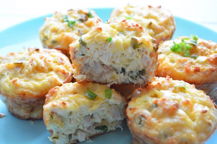 Творожные маффины с курицей