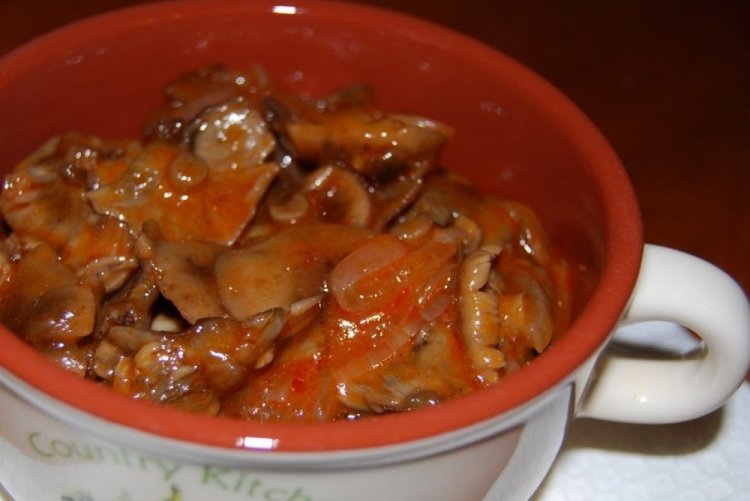 Рыжики в томате