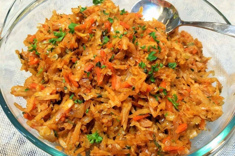 С капустой и рисом