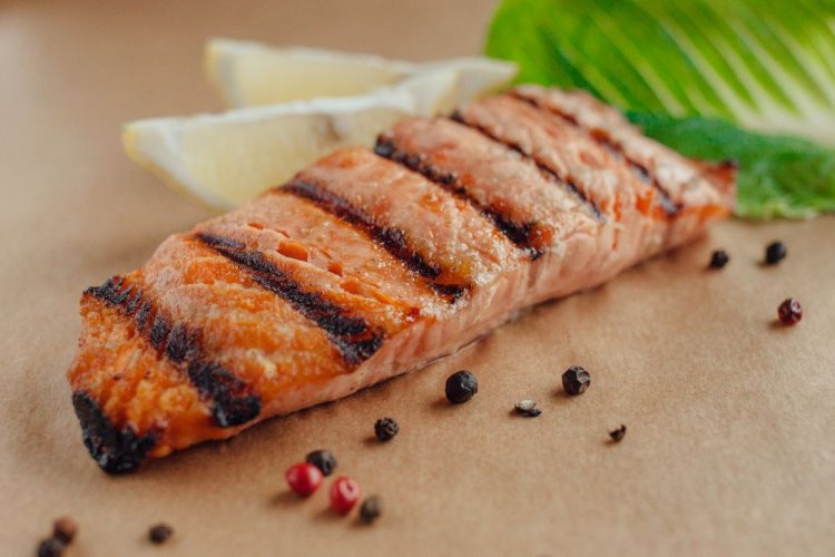 Семга в пивном маринаде на гриле