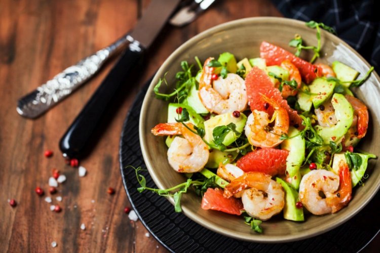 ПП салат с креветками и грейпфрутом