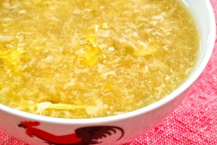 Куриный суп с яйцом