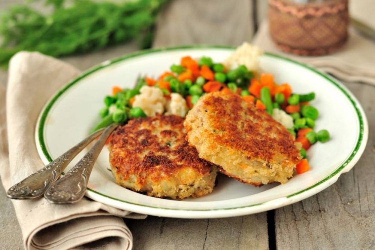 Котлеты из минтая с капустой