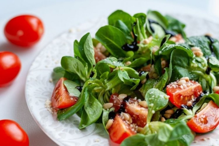 Салат из шпината для похудения