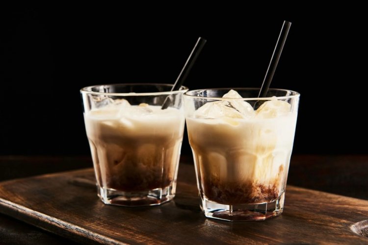 Белый русский с сахарным сиропом