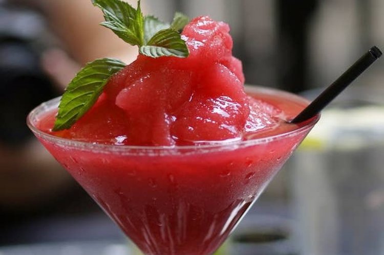 Безалкогольный малиновый Дайкири