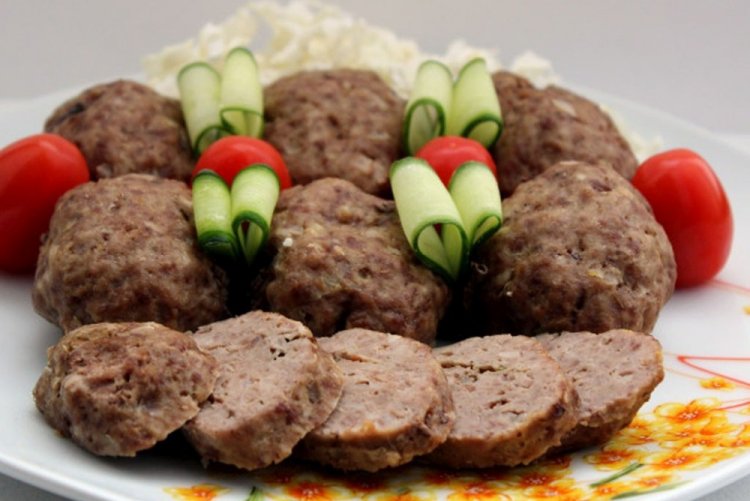 Котлеты из свинины в пароварке