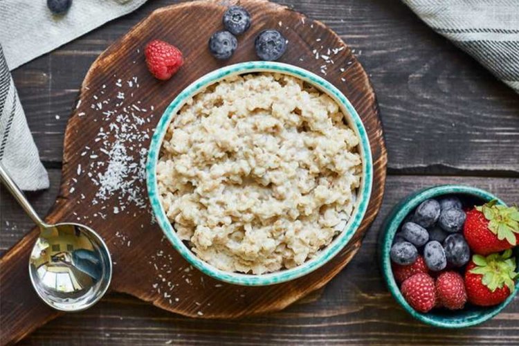 Овсяная каша на кокосовом молоке