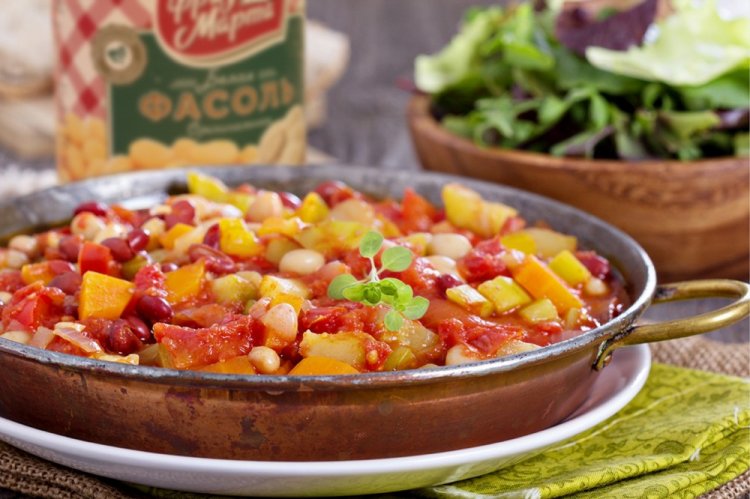 Овощное рагу с фасолью